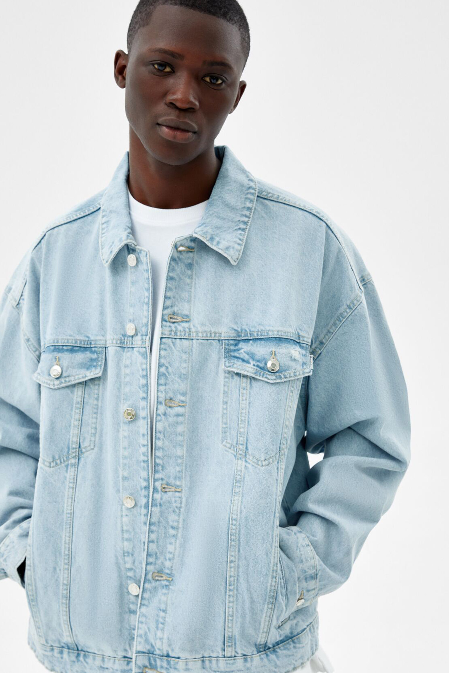 Oversized Denim Jacket 3 Oversized Denim Jacket - Image 3