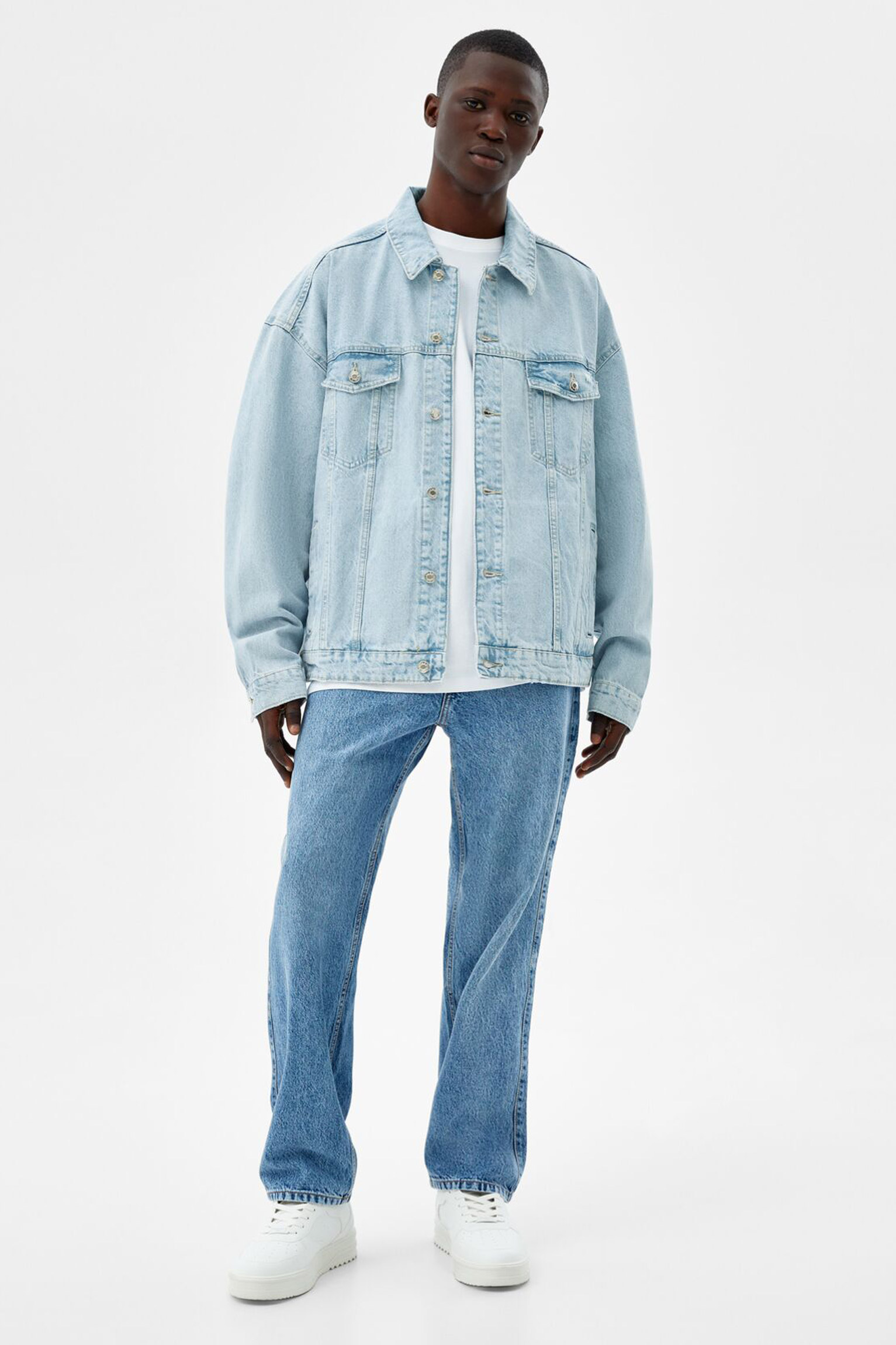 Oversized Denim Jacket 4 Oversized Denim Jacket - Image 4